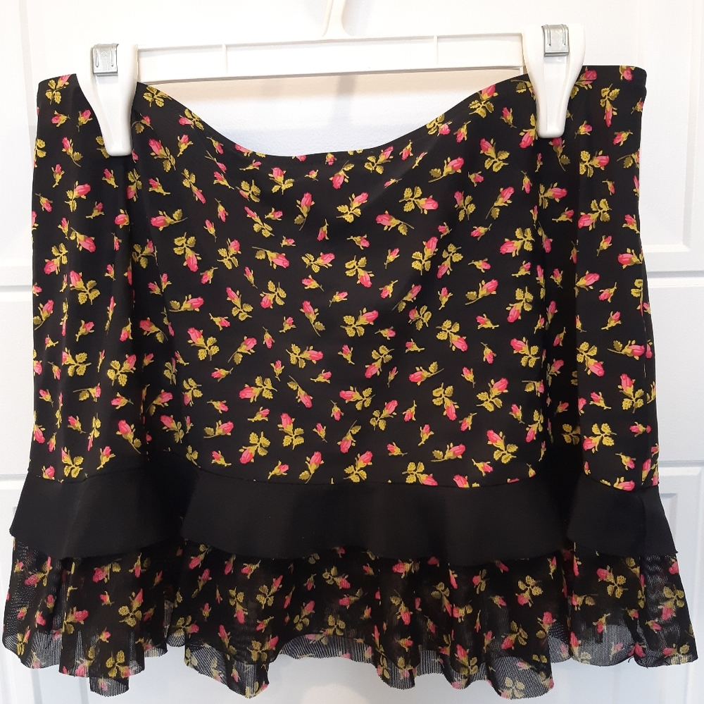 Betsey Johnson Flirty Swim Skirt with Ruffles - Picture 1 of 4